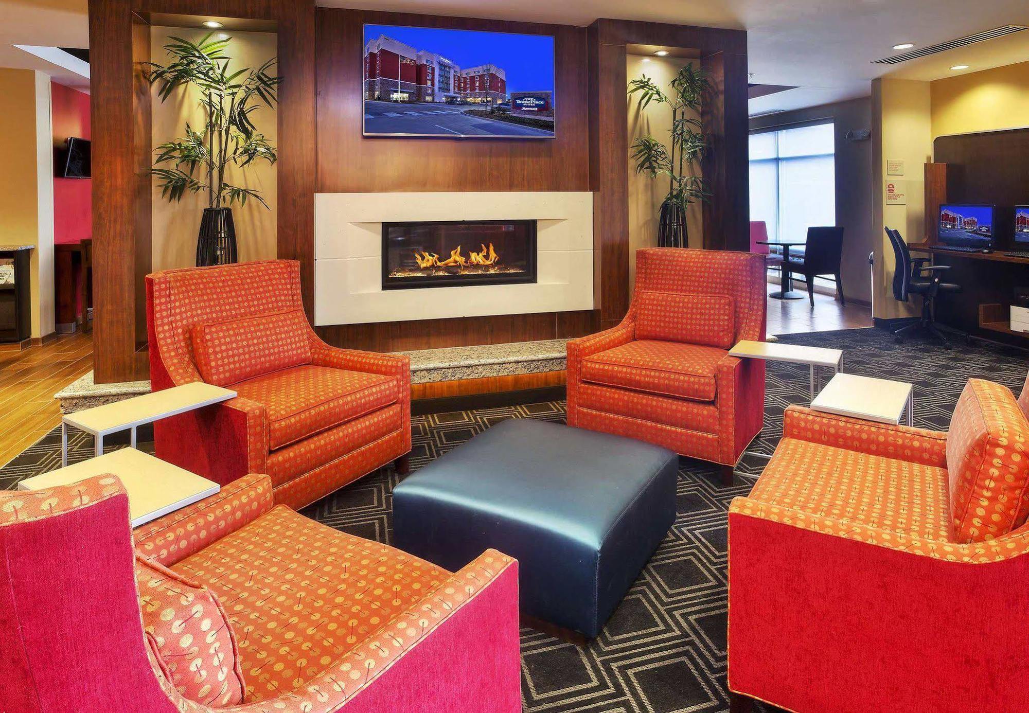 Towneplace Suites By Marriott Franklin Cool Springs Extérieur photo